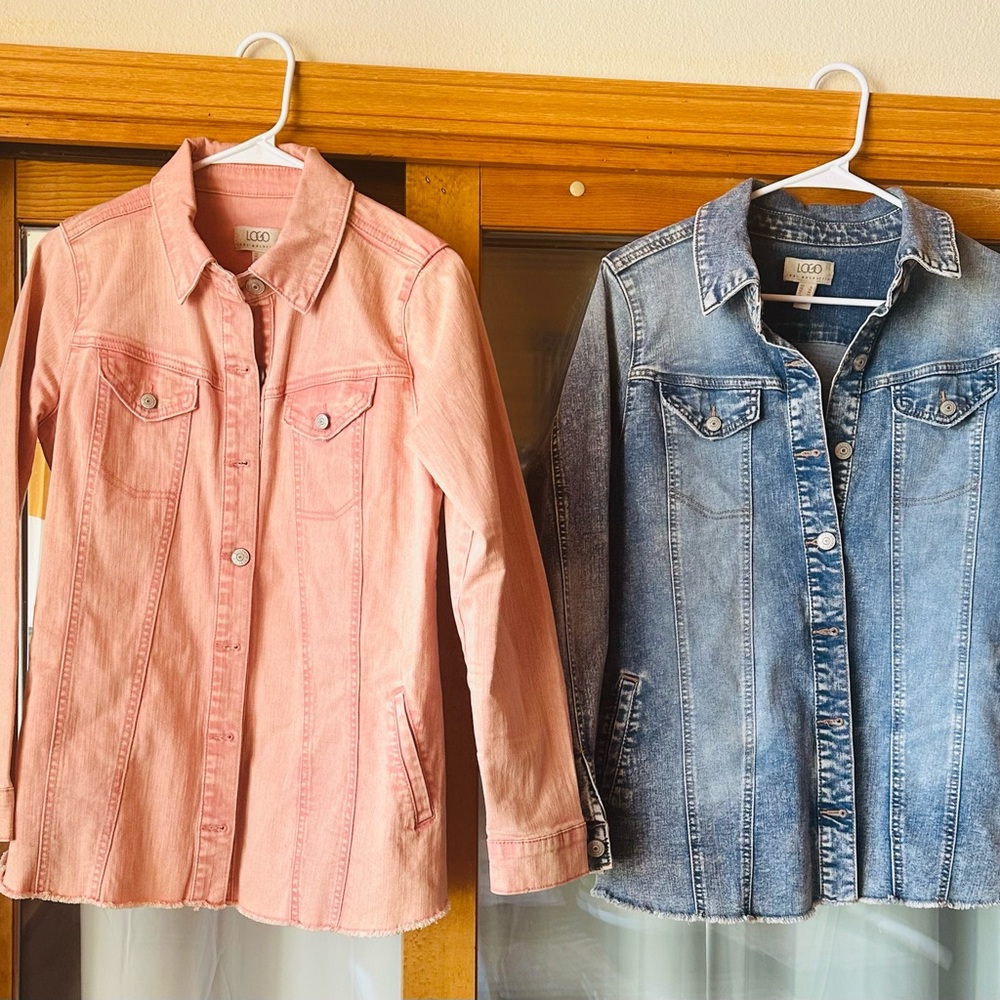 Set of TWO denim jackets w/ frayed hem